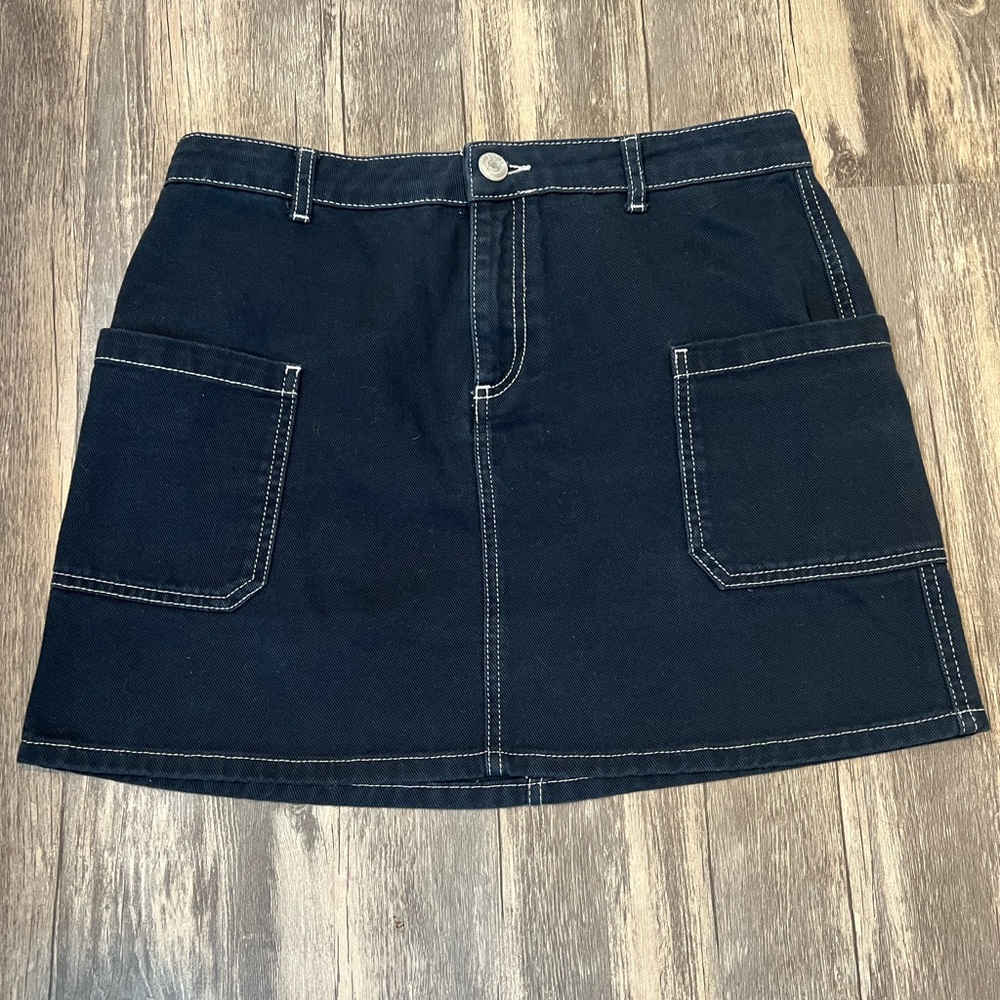Urban Outfitters Black Denim Mini Cargo Skirt BDG Contrast Stitching Punk Skater